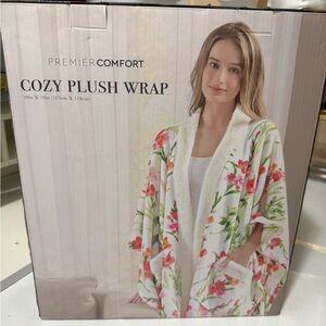 Premier Comfort Cozy Plush Wrap